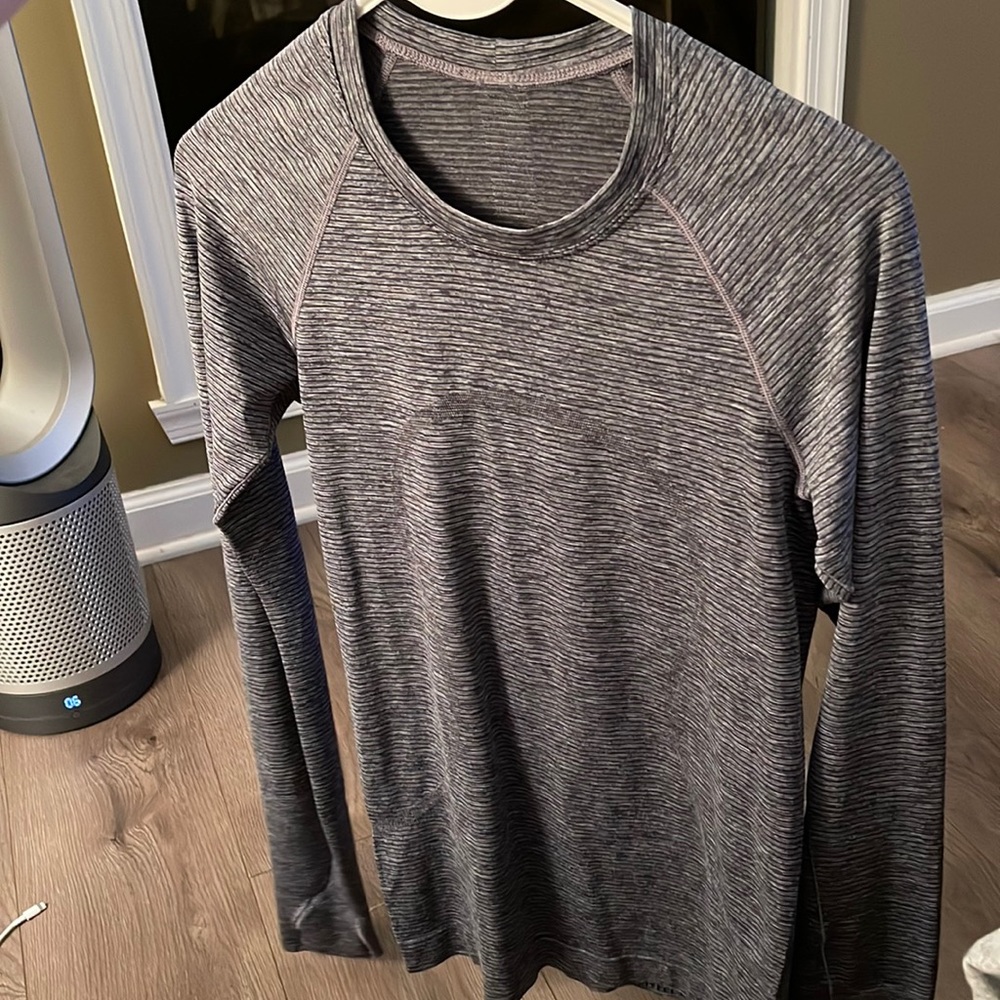 Lululemon Swiftly Tech Long Sleeve